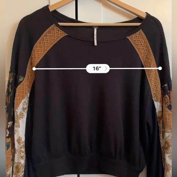 Free People long sleeve raglan top with banded bottom size small in black - Picture 5 of 6